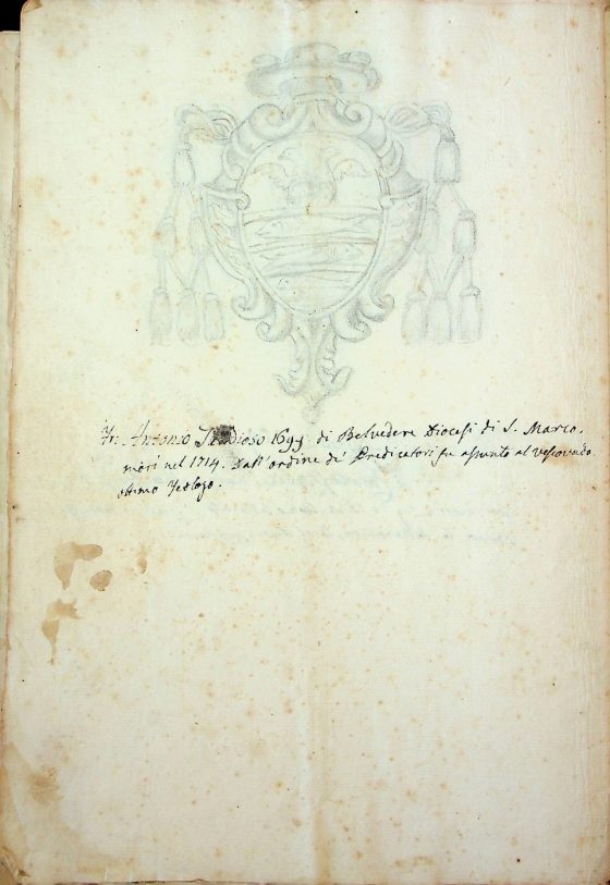 [XIX sec.]
Stemma di monsignor Antonio Gaudioso, vescovo di Bova (1699 – 1714) corredato da brevi note biografiche
ASDRCB, Bova, Storia della Diocesi di Bova, b. 1, fasc. 5/a
Frate Antonio Gaudioso 1699 di Belvedere Diocesi di S. Marco. Morì nel 1714. Dall’Ordine de’ Predicatori fu assunto al vescovado ottimo teologo